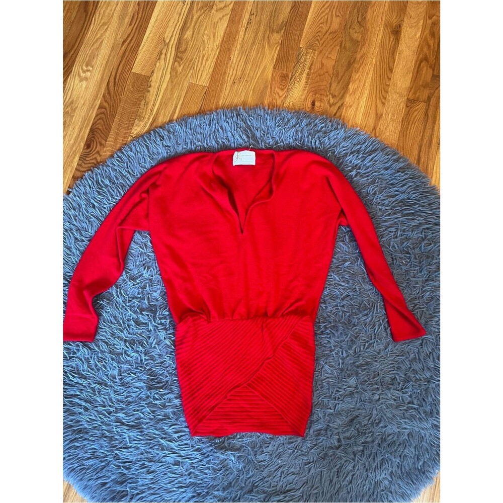 $1200 Shi Cashmere Red V-Neck 100% Cashmere Long Sweater Made in Scotland Size M
